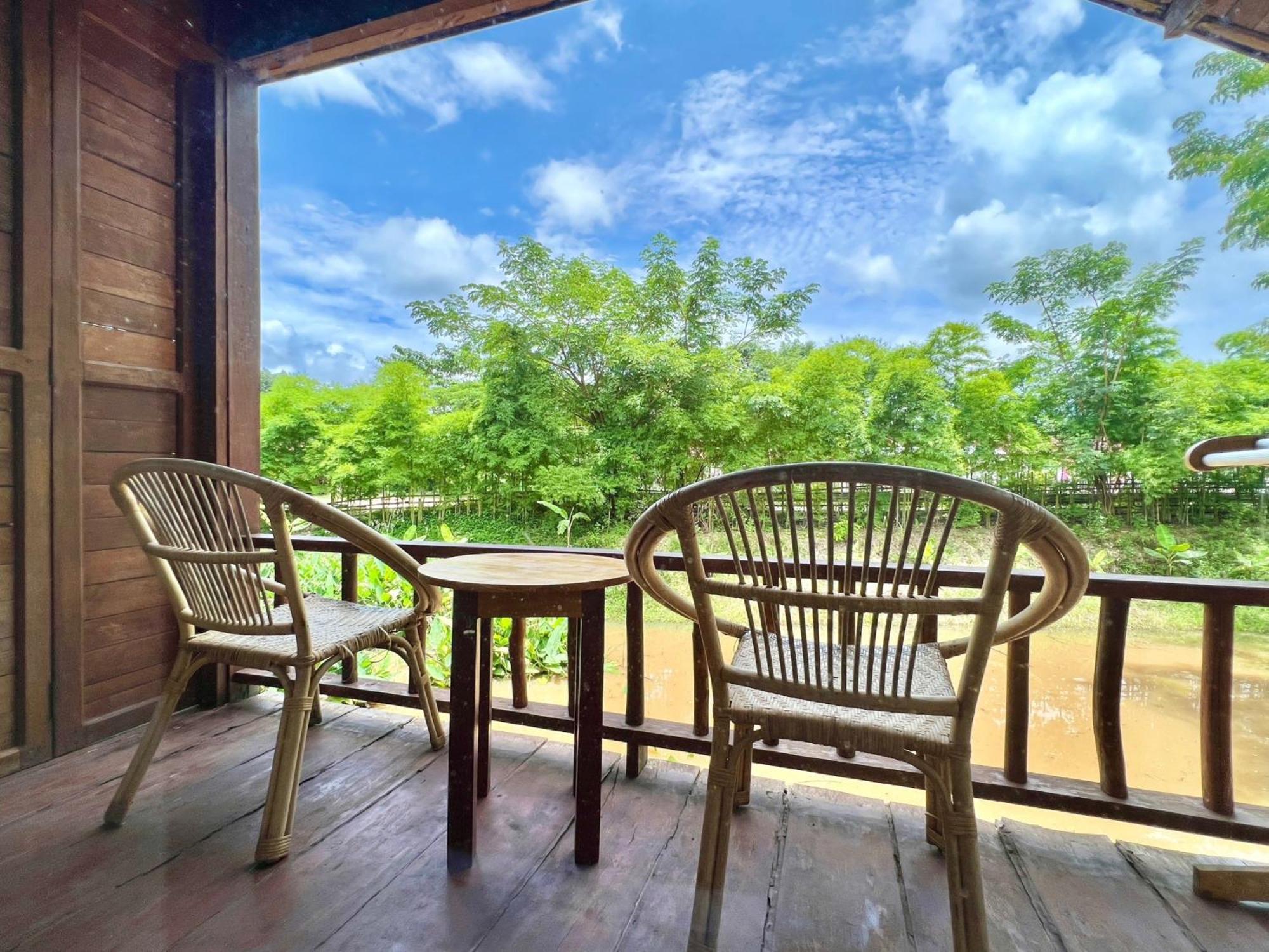 Viengtara Vangvieng Resort Vang Vieng Extérieur photo