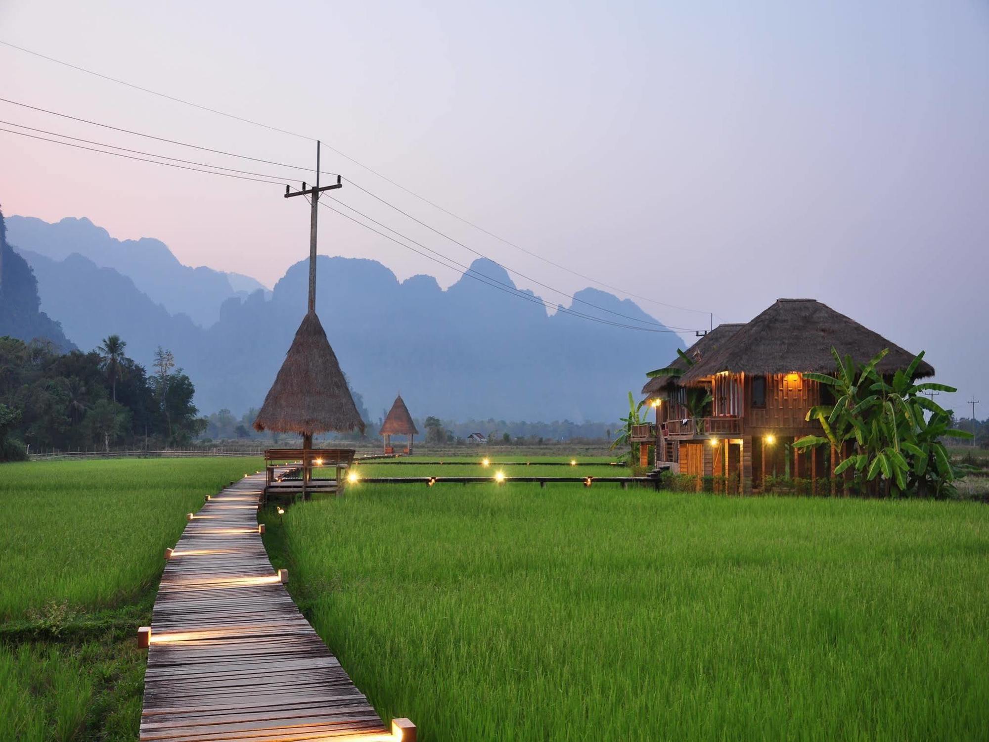 Viengtara Vangvieng Resort Vang Vieng Extérieur photo