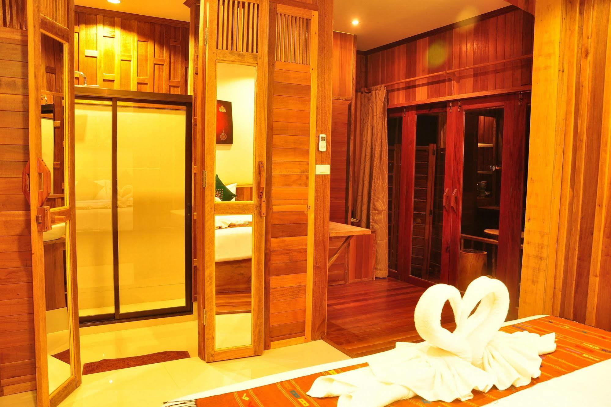 Viengtara Vangvieng Resort Vang Vieng Extérieur photo